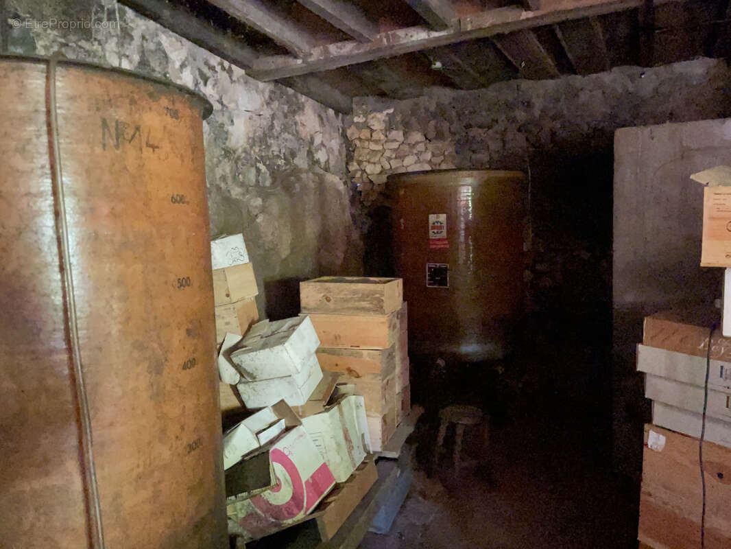 Maison à LES SALLES-DE-CASTILLON