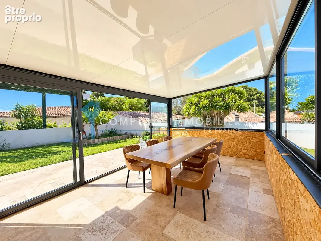 À vendre   maison t4 114 m2 avec piscine, sous-sol aménageable et 695 m2 de terrain   13920 varage - photo 3