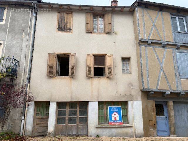 Maison à LA SELVE