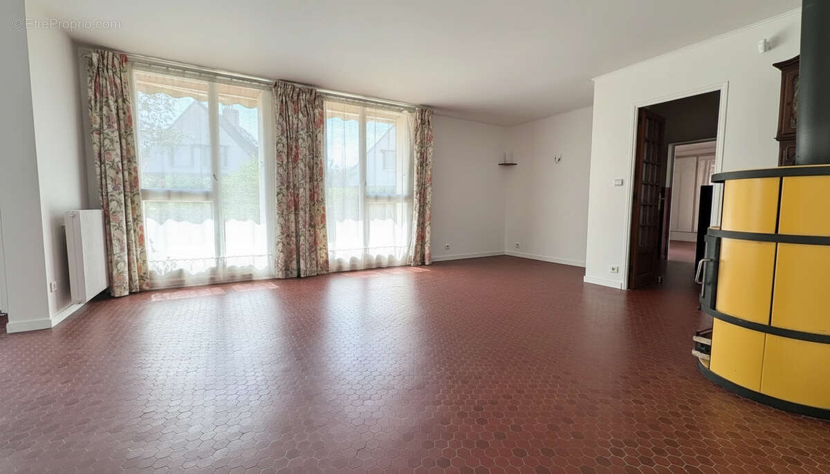 Maison 137m² à évry-courcouronnes - photo 4