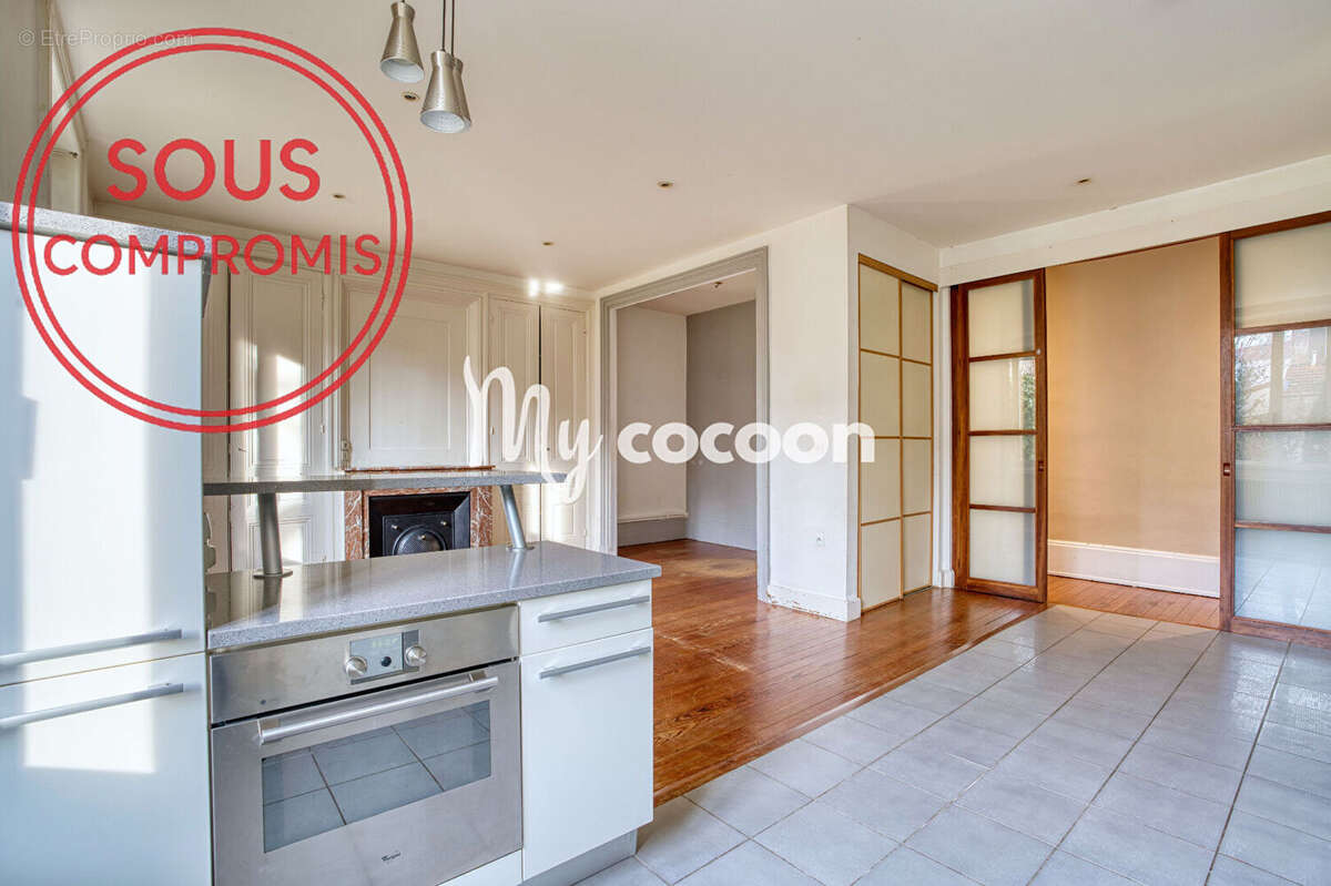 Appartement à LYON-8E