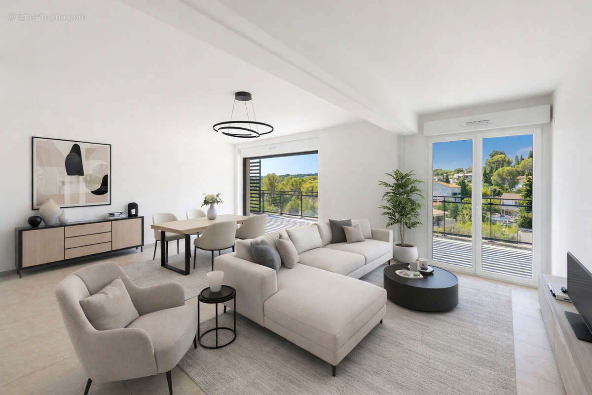 Appartement à SAINT-RAPHAEL