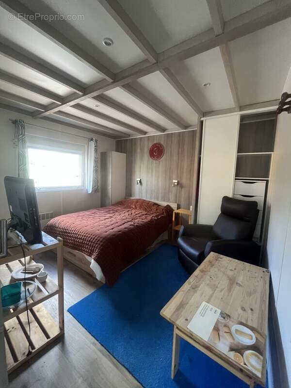 Maison à EGLISENEUVE-D&#039;ENTRAIGUES