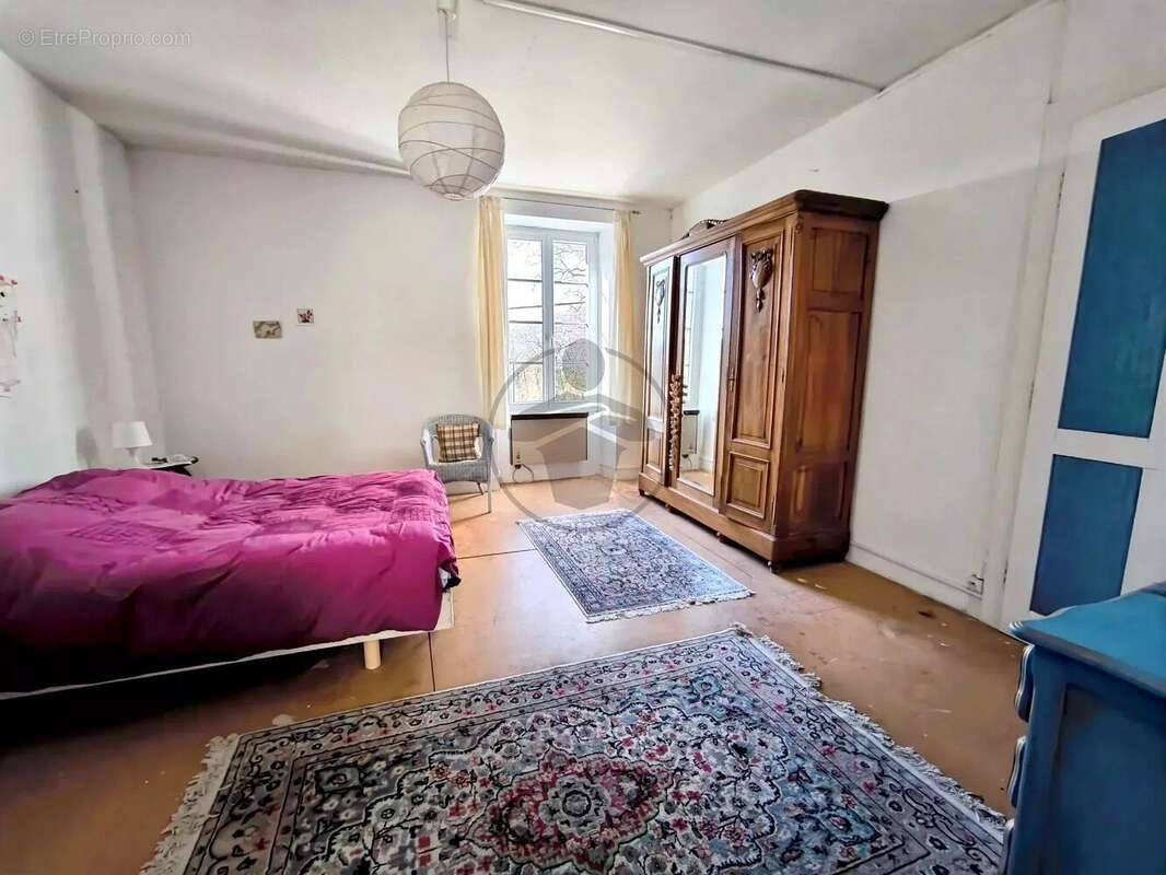 Maison à BAUME-LES-DAMES