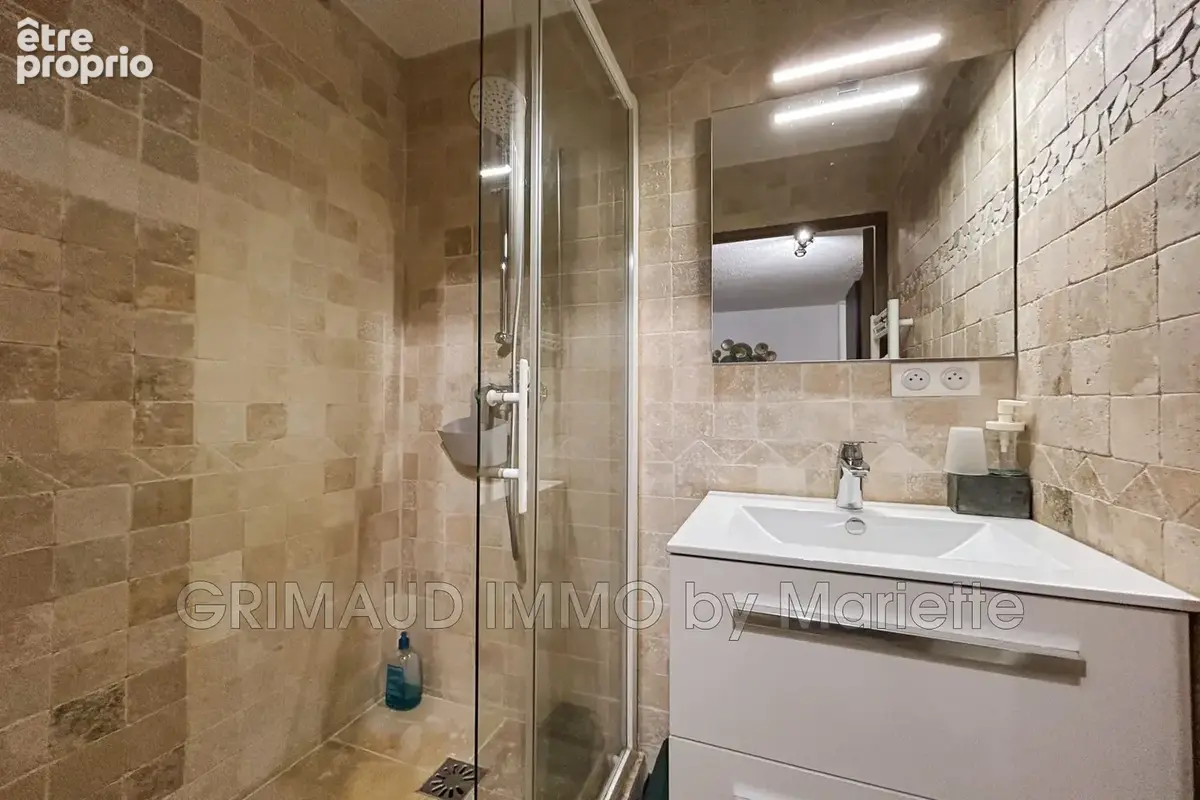 Appartement 2 pièces 36 m² à vendre à Sainte-Maxime (83120) - photo 5
