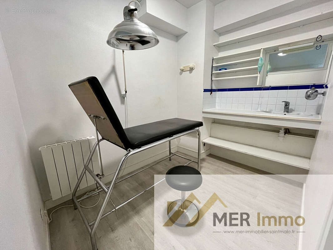 Commerce à SAINT-MALO