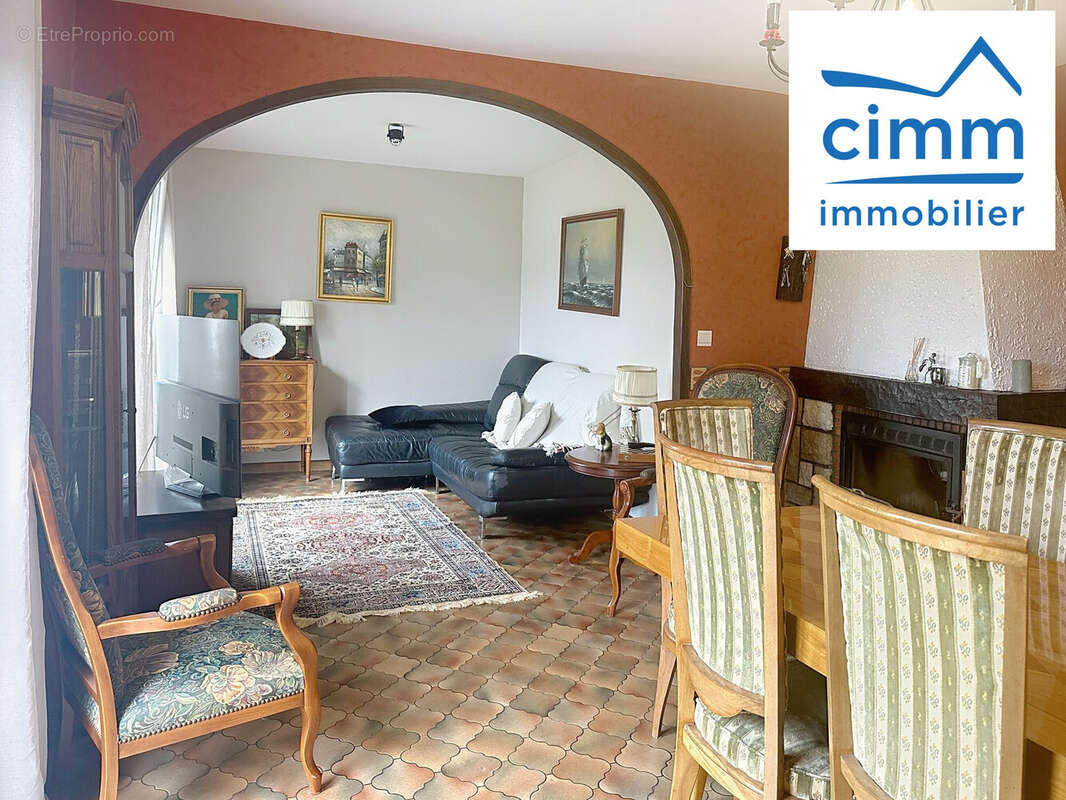 Maison à SAINT-GERMAIN-DES-PRES