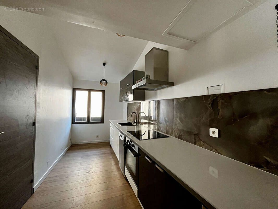 Appartement à L&#039;ISLE-SUR-LA-SORGUE