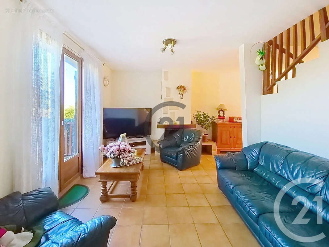 Maison à POURRAIN