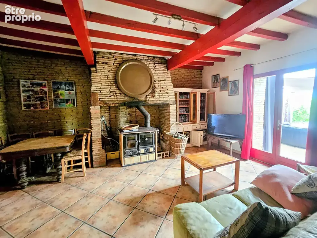 Maison Saint Rustice 5 pièces. - photo 7