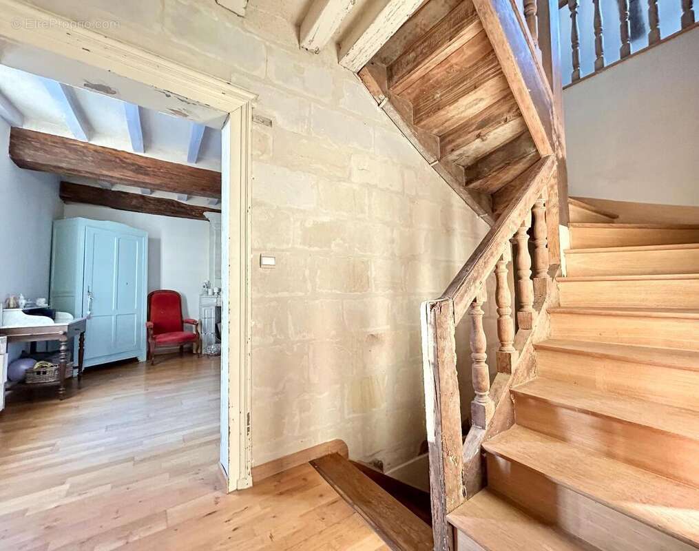   - Maison à SAINT-MATHURIN-SUR-LOIRE