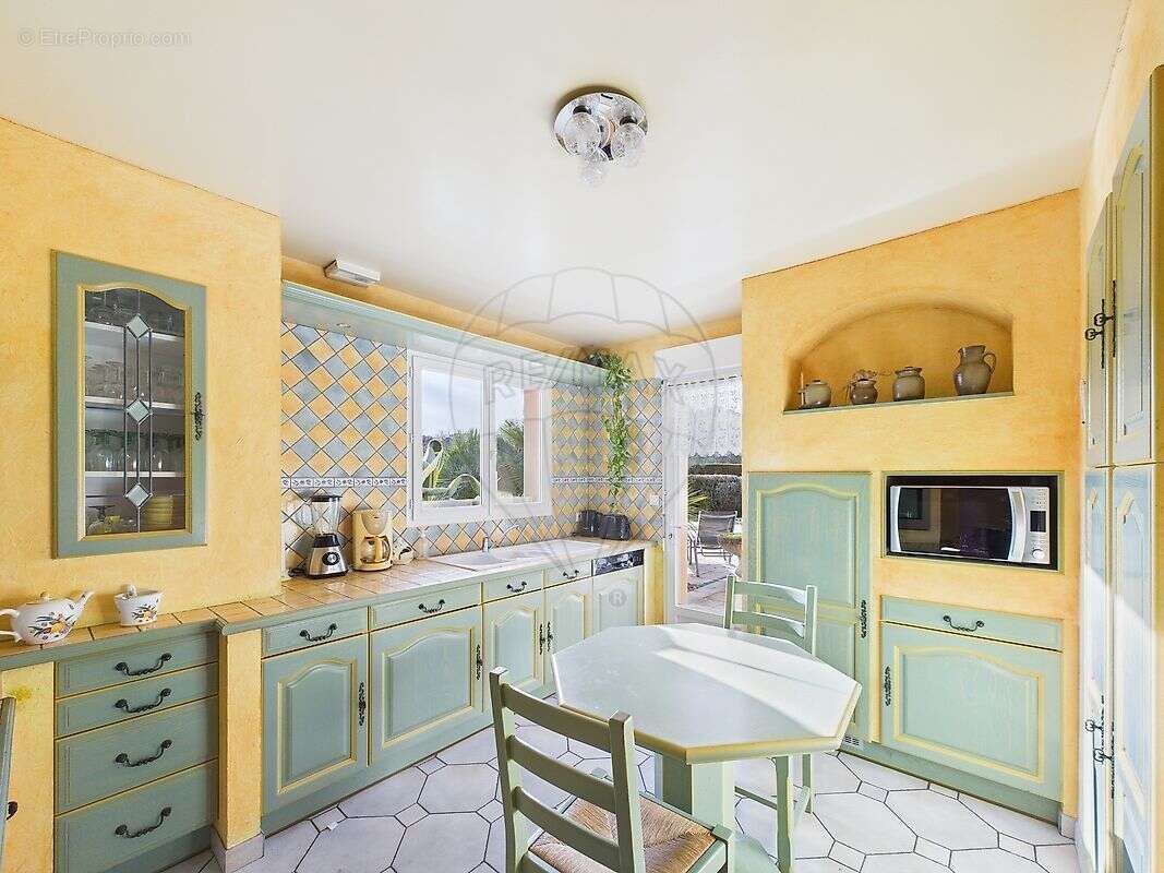 Maison à LES MATHES