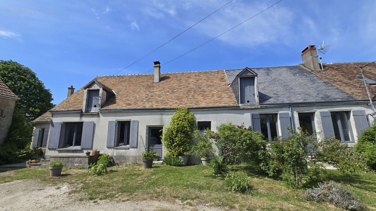 Maison à AUTAINVILLE