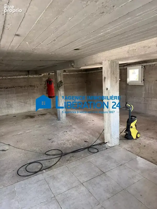 Maison familiale de 95 m² avec sous-sol complet et terrain à Beauzac ( 43590 ) - photo 14