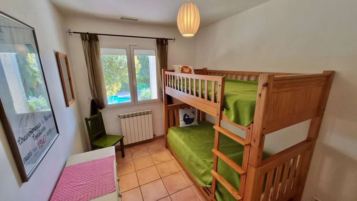 Maison à SAINT-GENIES-DE-FONTEDIT
