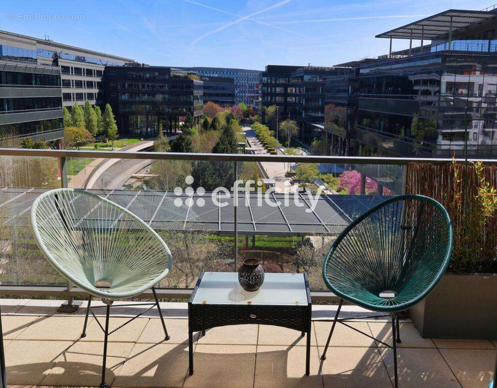 Appartement à BOIS-COLOMBES