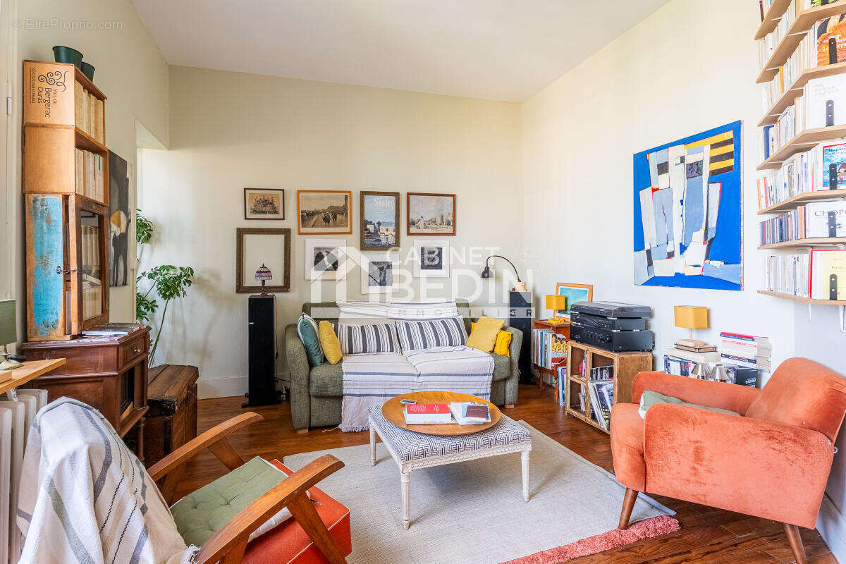 Appartement à BORDEAUX