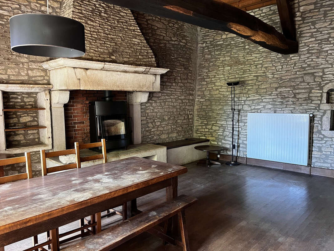 Maison 124 m² à Cruzille  - photo 3