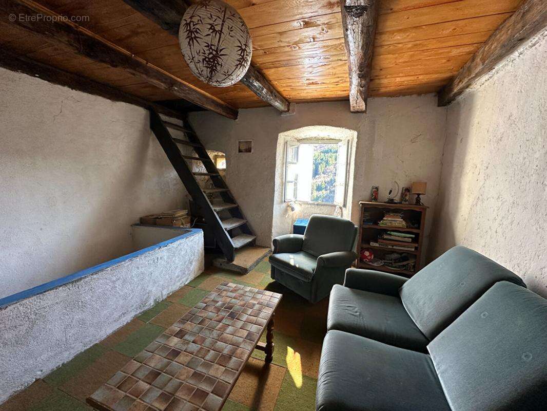Maison  de village 4 pièces avec combles aménageables - photo 10