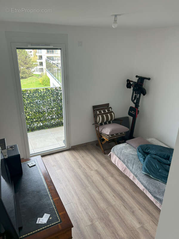 Appartement à CRUSEILLES