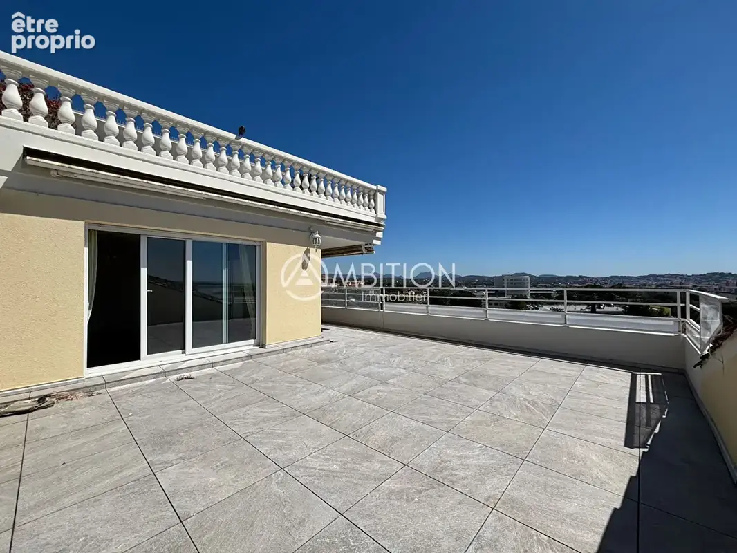 Appartement T4 exceptionnel Vue Mer à Fréjus - photo 13