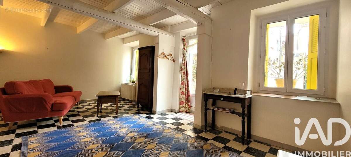 Photo 2 - Maison à JONQUIERES