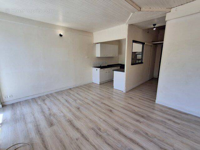 Appartement à LES VANS