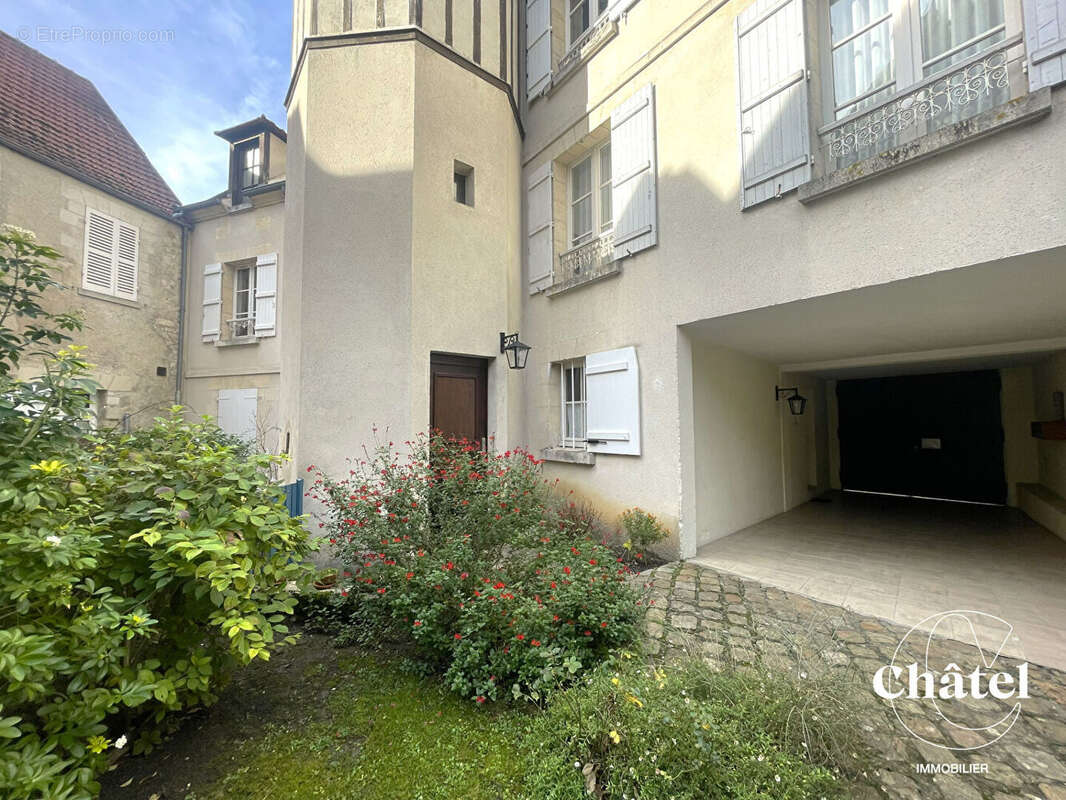 Appartement  SENLIS centre ville 72 m2 - photo 13