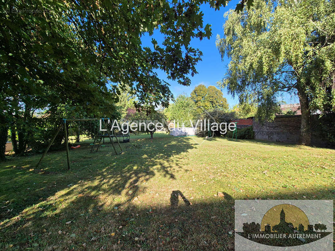 Maison à SAINTE-GENEVIEVE