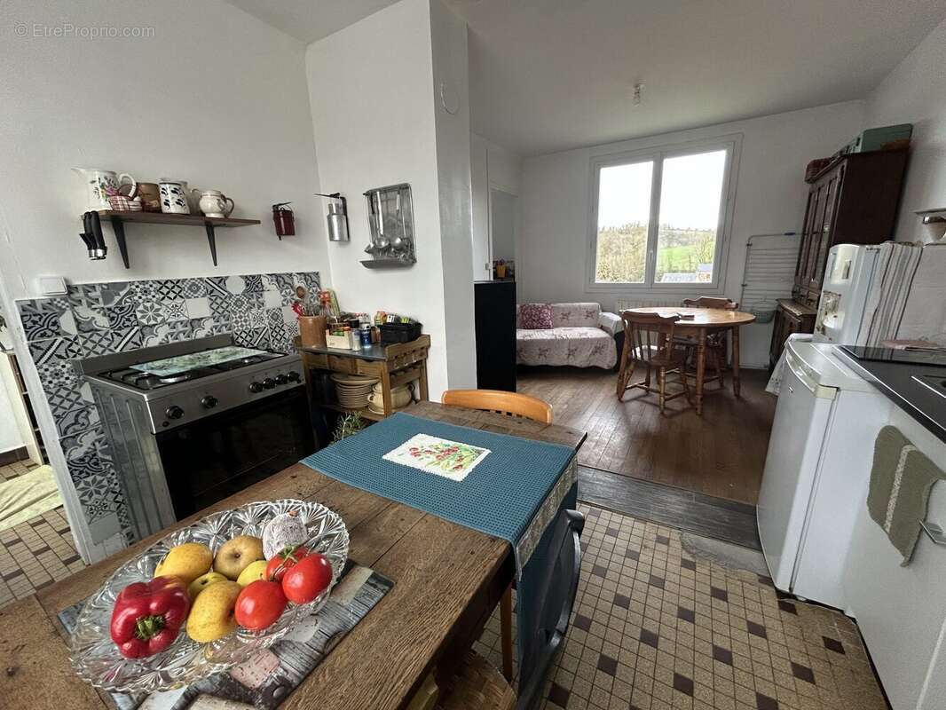 Maison à PONT-D'OUILLY