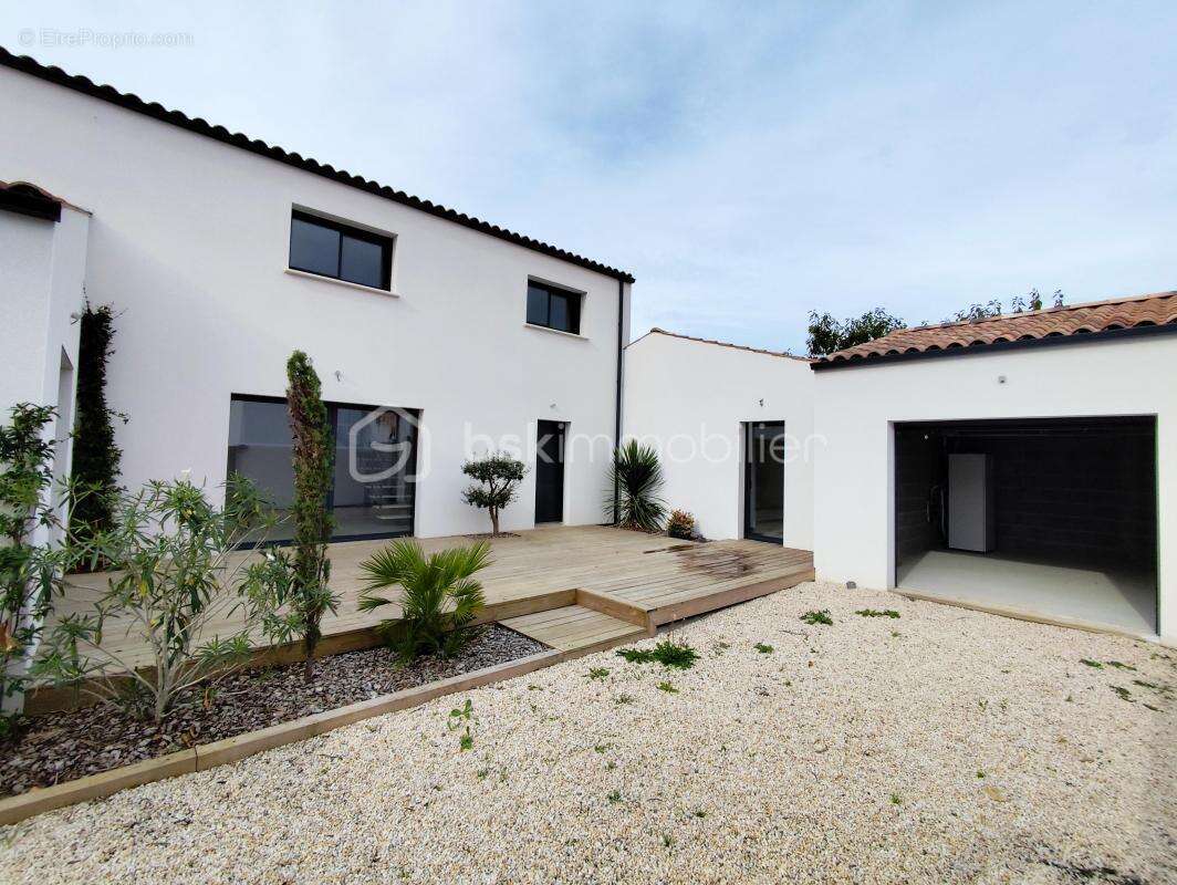 Maison à LA ROCHELLE