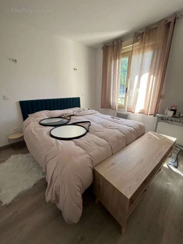 Maison à MONDONVILLE-SAINT-JEAN