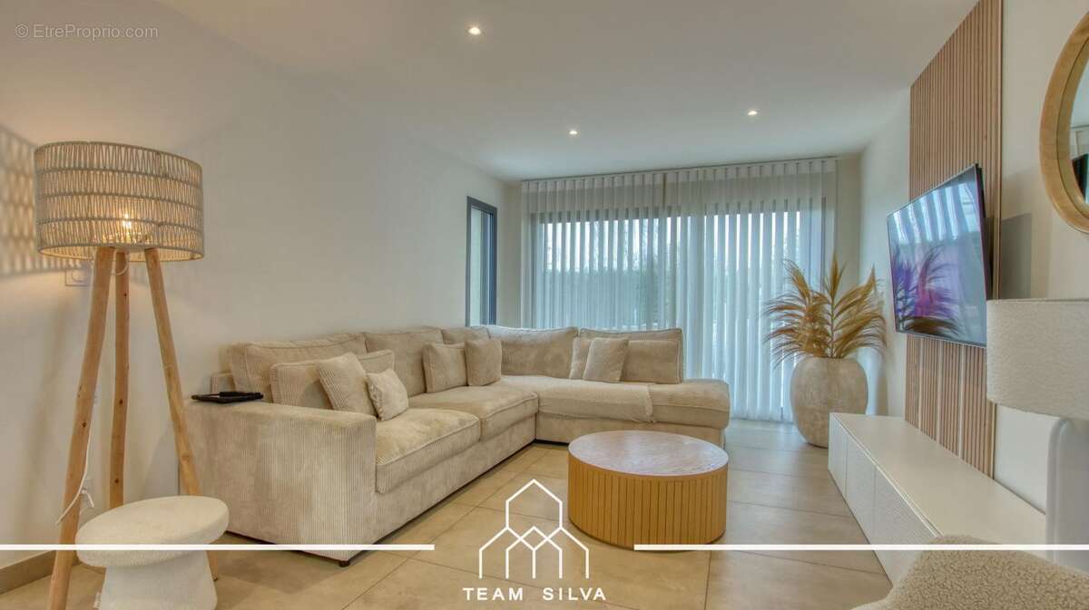 Maison 105 m² à Echalas  - photo 17