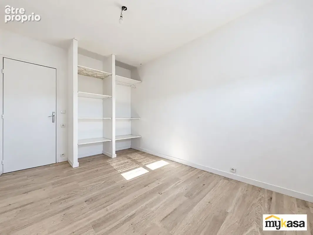 Appartement Port De Bouc 4 pièce(s) 82.71 m2 - photo 10