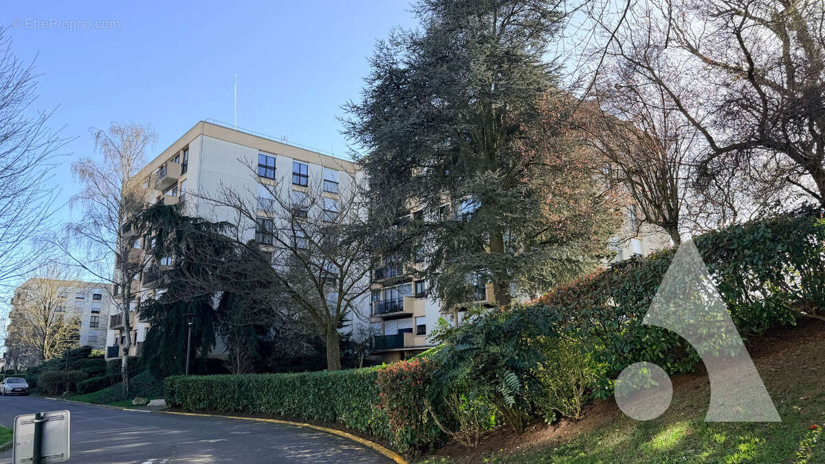 Appartement à RIS-ORANGIS