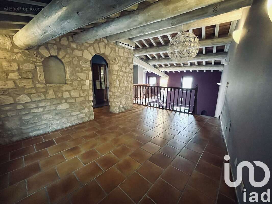 Photo 8 - Maison à PERNES-LES-FONTAINES