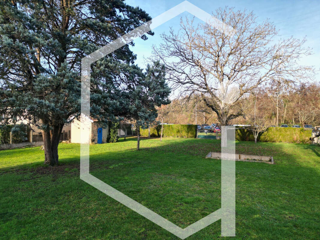 Maison à COSNE-COURS-SUR-LOIRE