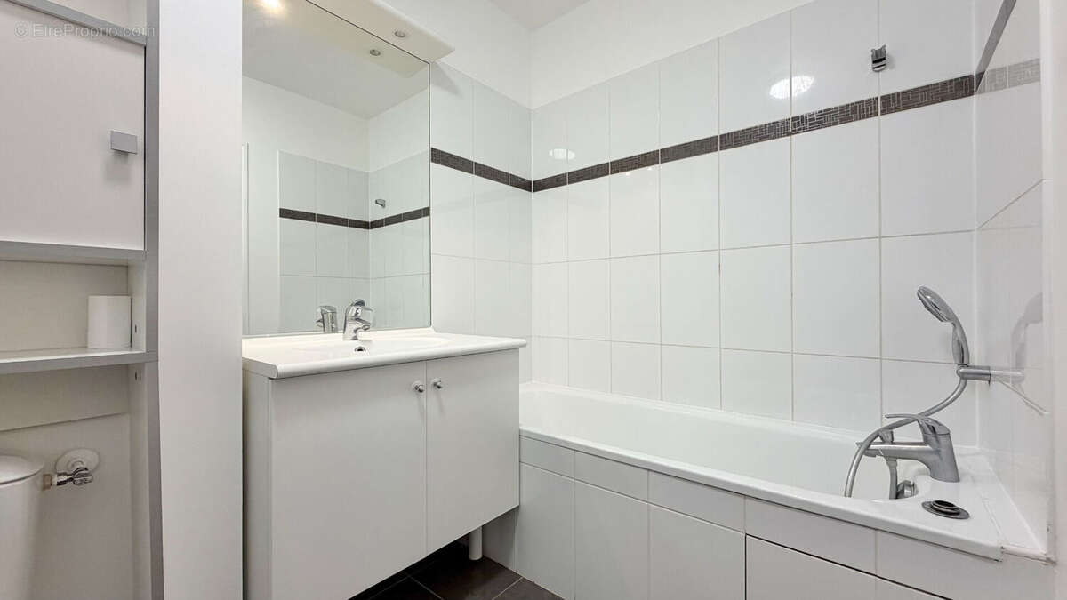 Appartement à CORBEIL-ESSONNES