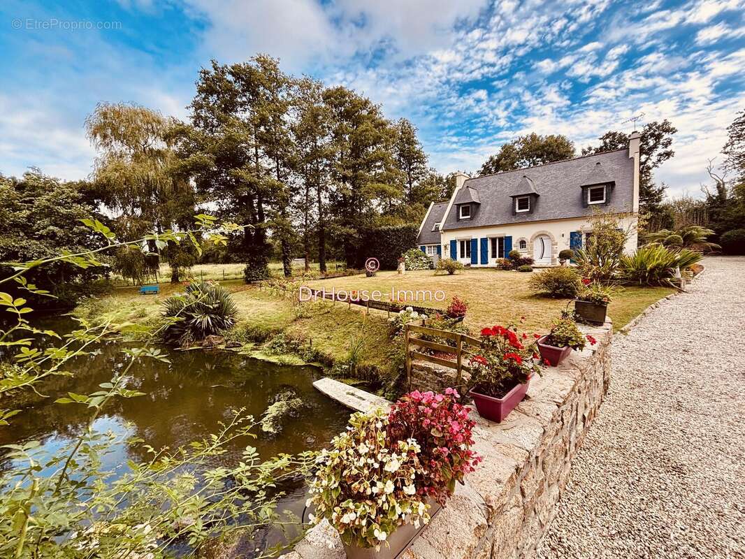 Maison à BOURG-BLANC