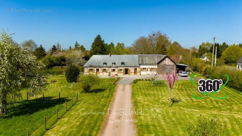 Maison à AUBRY-LE-PANTHOU