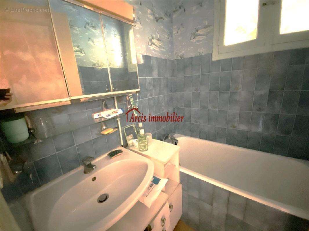 Maison à MAILLY-LE-CAMP