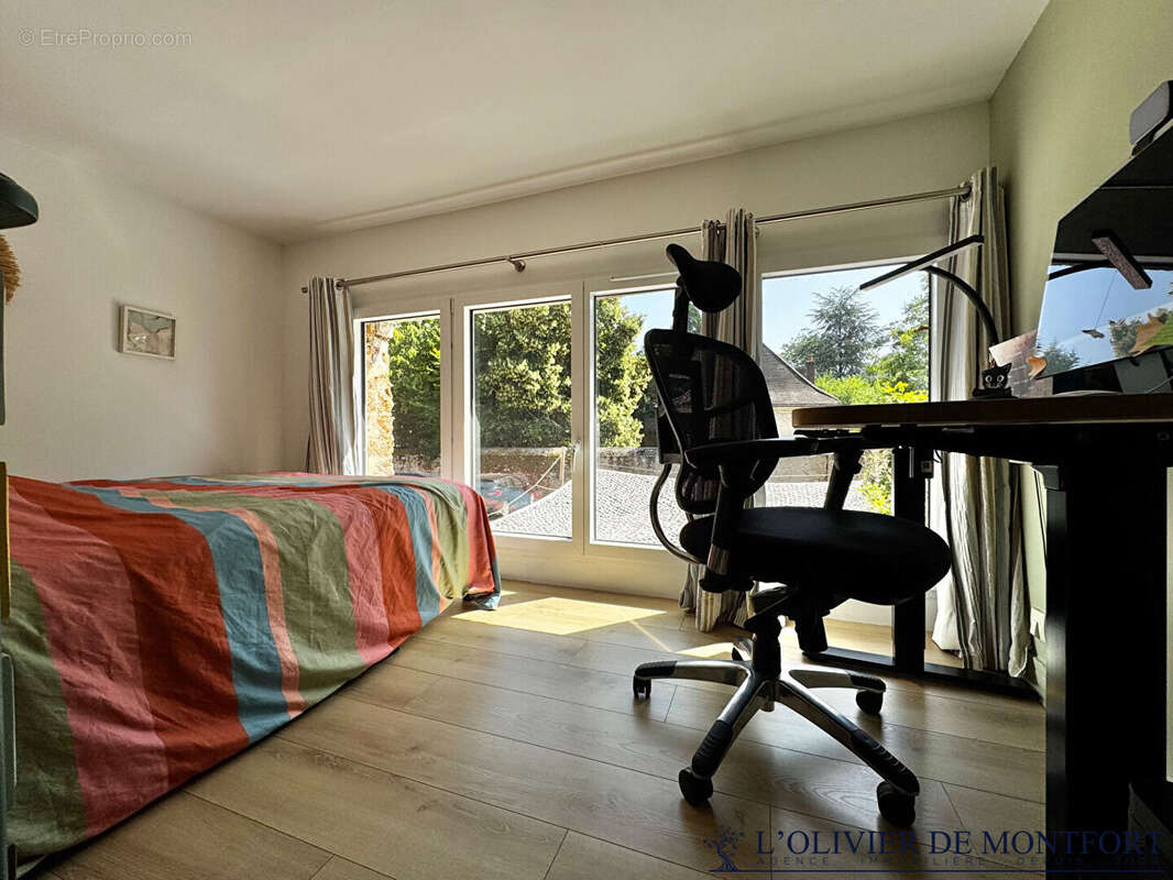 Appartement La Queue Les Yvelines 2 pièce(s) 76.33 m2 - photo 11