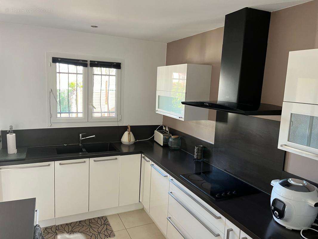 Maison à VILLEVEYRAC