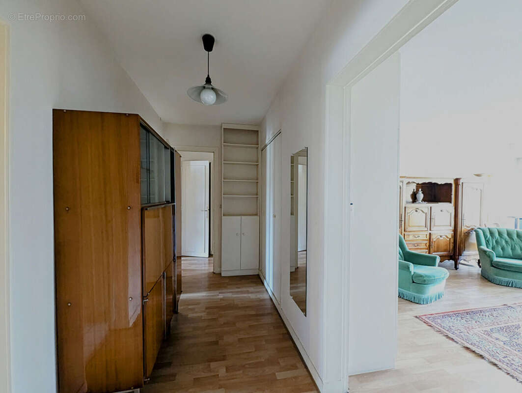 Appartement à CHAVILLE