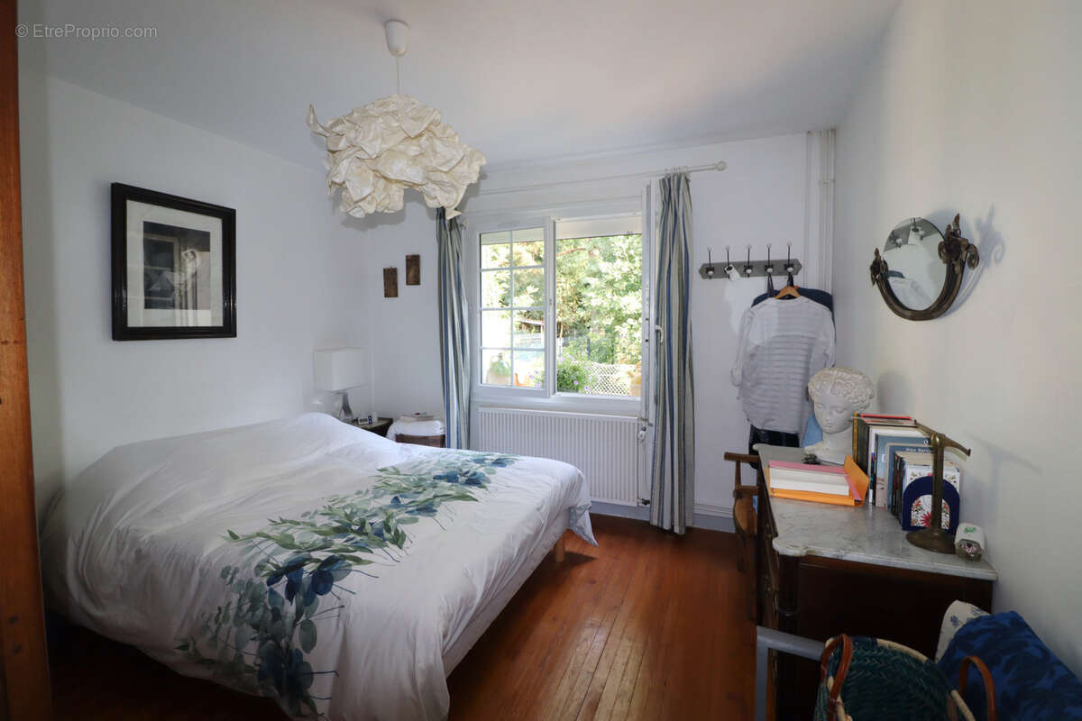 Maison à MESCHERS-SUR-GIRONDE