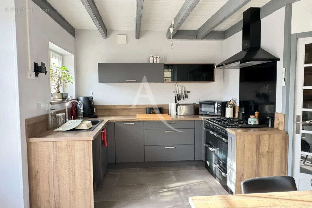 Maison à VOUILLE-LES-MARAIS
