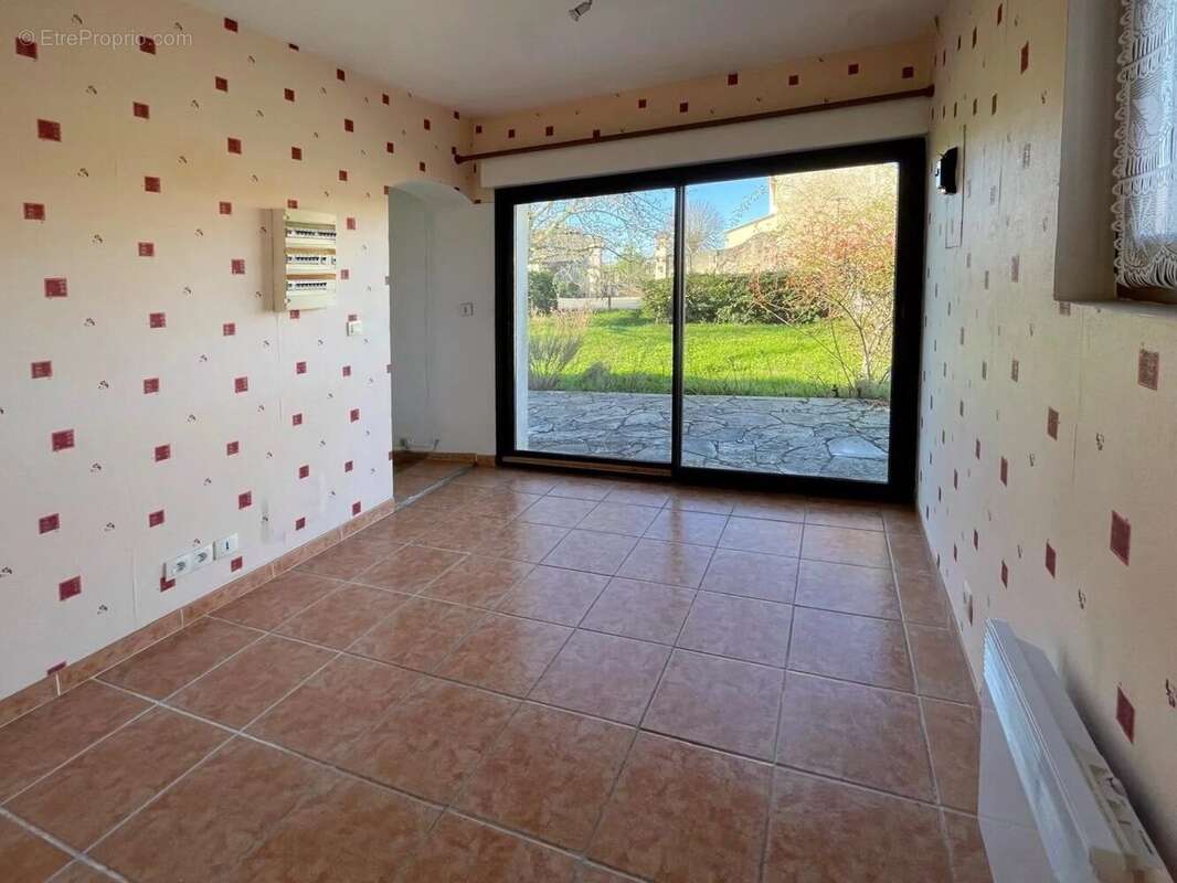 Maison à CASTRES-GIRONDE