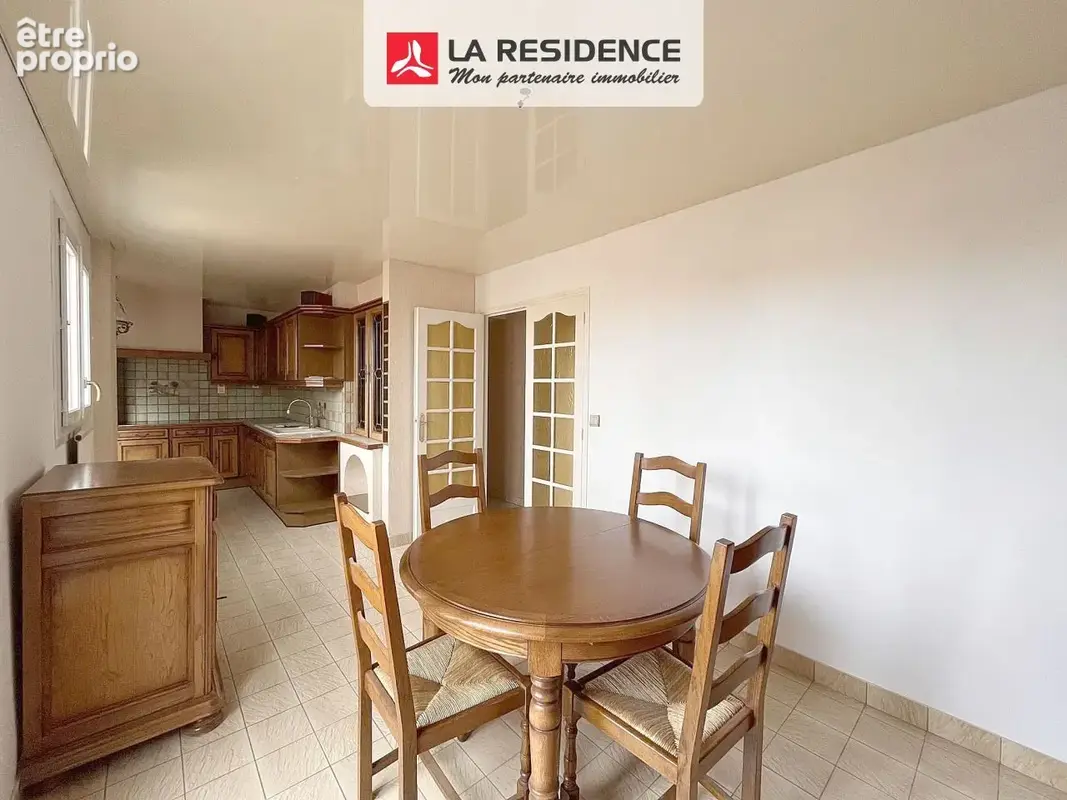 Appartement 5 pièces 86 m² à vendre à Eragny (95610) - photo 8