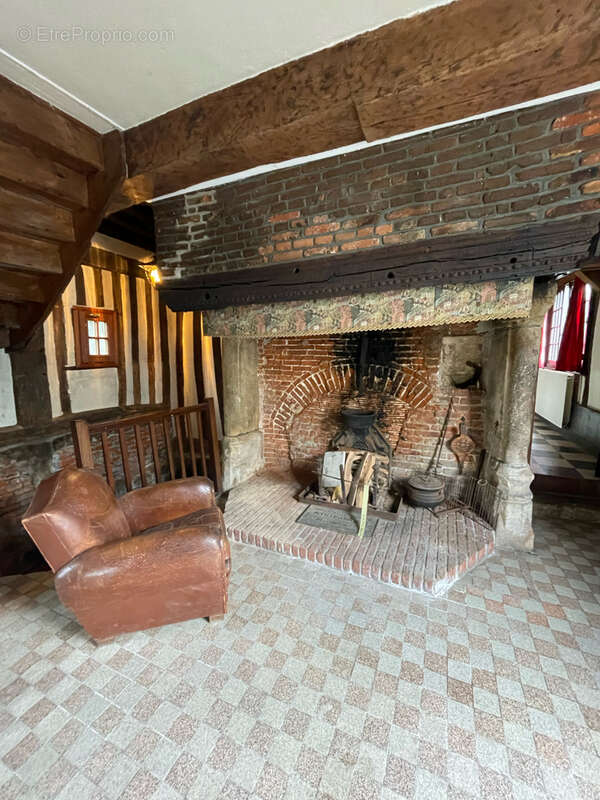 Maison à OUVILLE-LA-RIVIERE