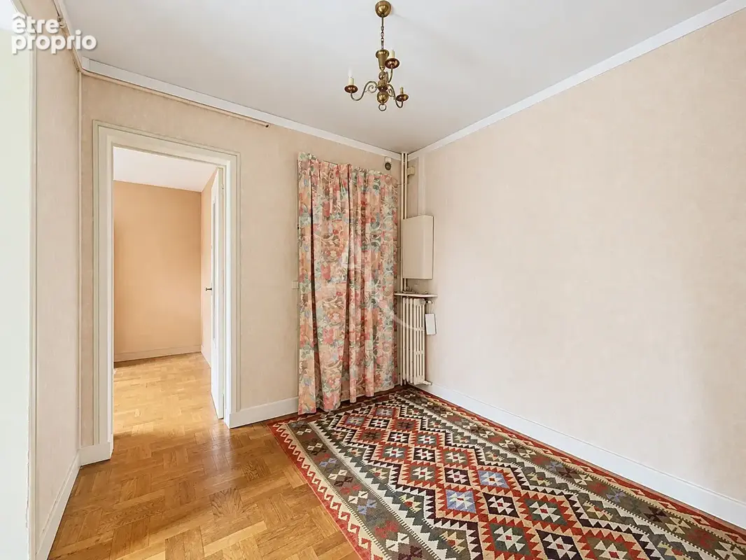 Appartement 3 pièces de 65 m² - Saint-Germain-en-Laye, quartier Alsace - photo 6